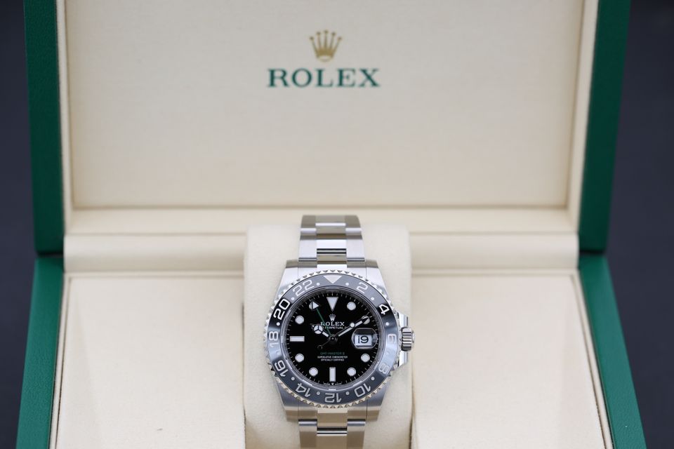 Rolex GMT Master II 126710 GRNR Image 4